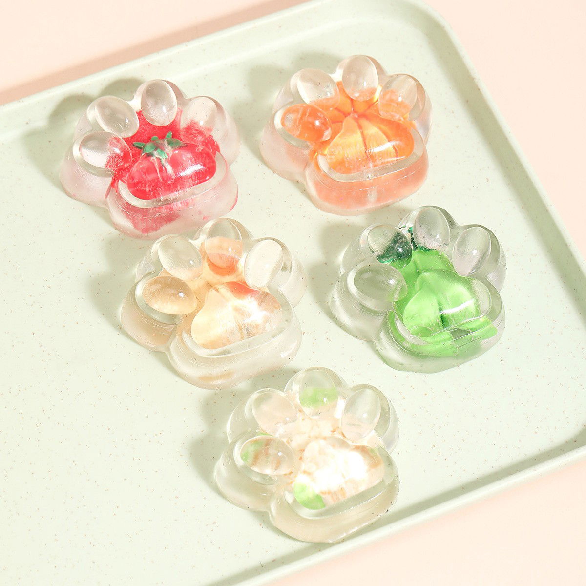 Jucarie Antistres Squishy, Flippy, Labuta de Pisica Pufoasa, cu Revenire Lenta, 7 x 6.5 cm, Model Legume, Multicolor [10]