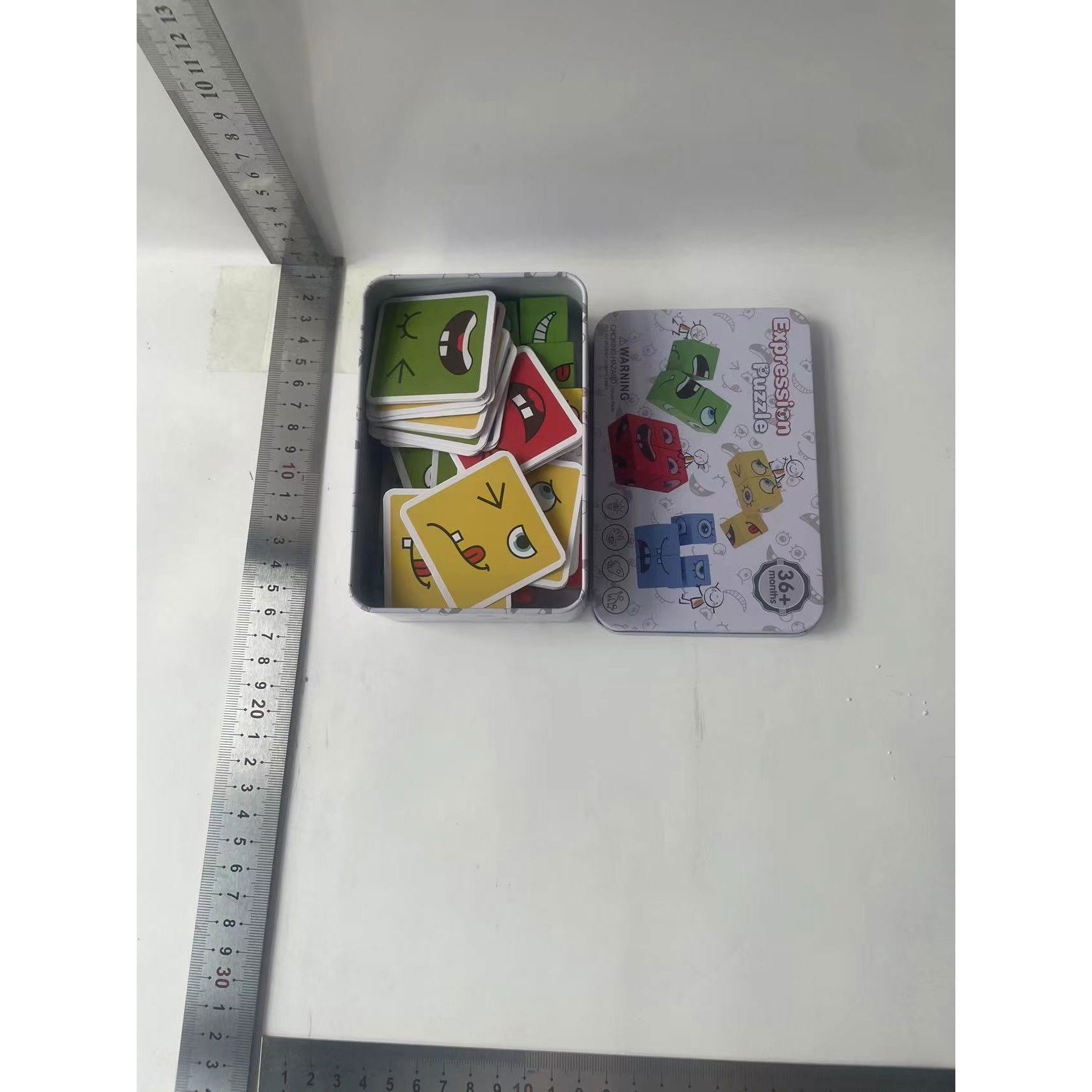 Jucarie Pentru Copii Montessori Flippy, Cub din Lemn, Asamblare Fete, 64 de Carti Distractive, pentru Baieti si Fete, Varsta +3 ani, Educativ, Cutie din Aluminiu, 13.5 x 4 x 9 cm, multicolor [15]