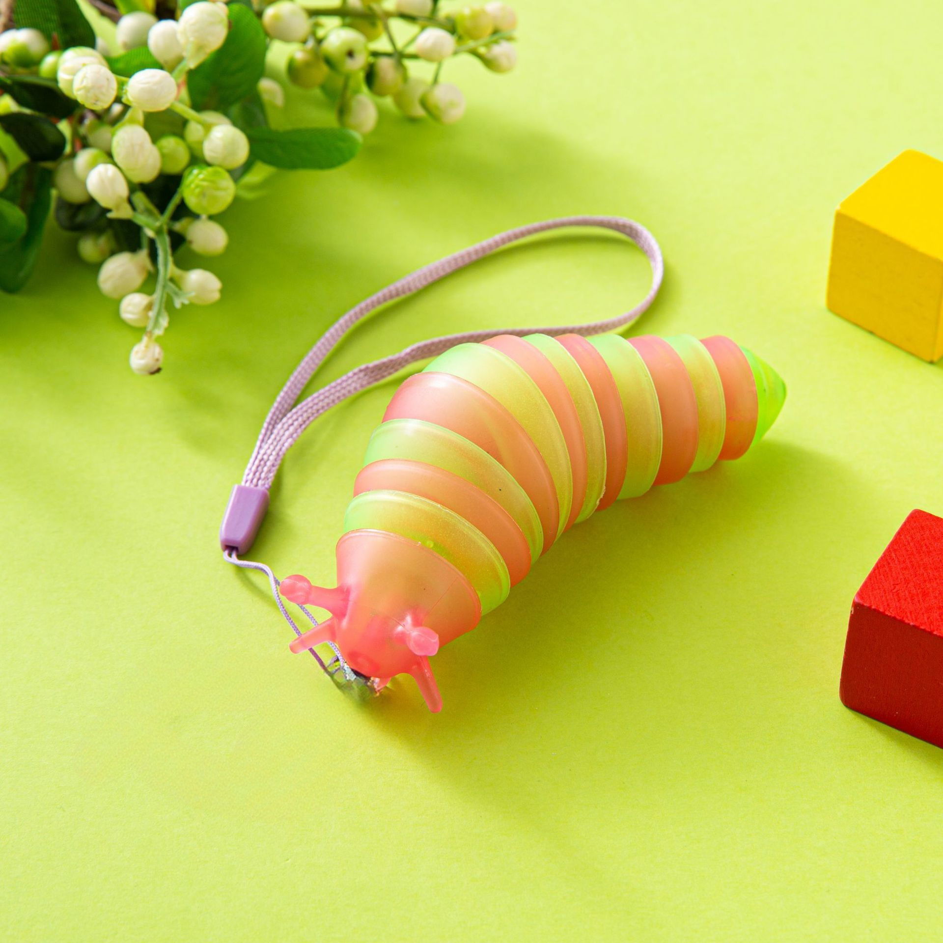 Jucarii - Jucarie Senzoriala Antistres, Flippy, Fidget Toys, Omida Tip Breloc, 11 cm, +3 Ani, Roz/Verde