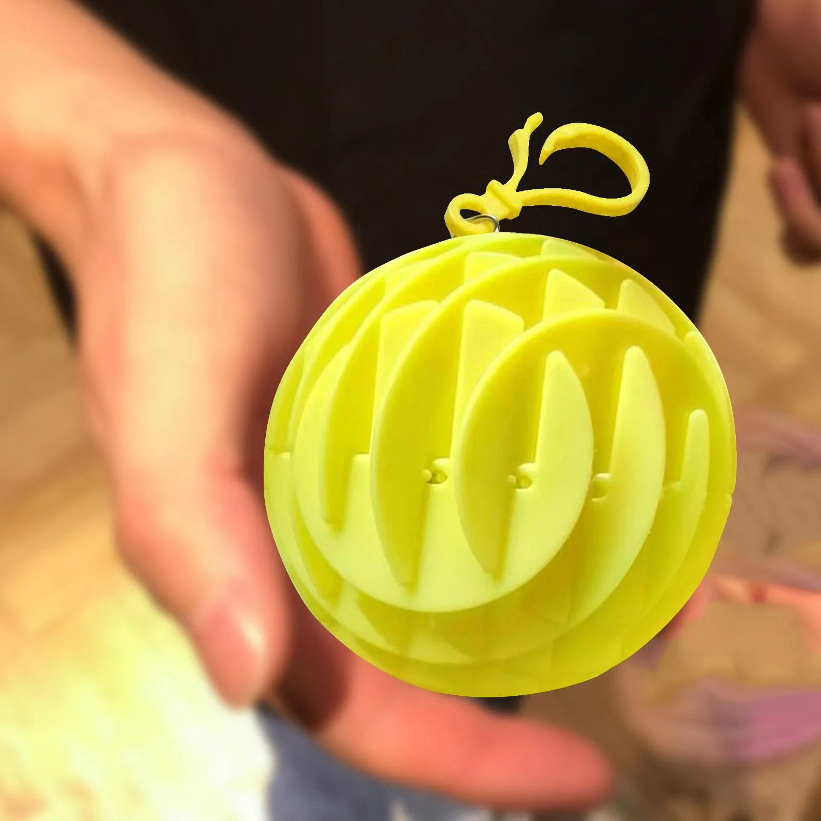 Jucarii Senzoriale, Fidget Toys - Jucarie Worm Fidget de Decompresie, Flippy, Anti Stres, Dimensiune Compacta 6 cm, Dimensiune Extinsa 15.5 cm, Galben