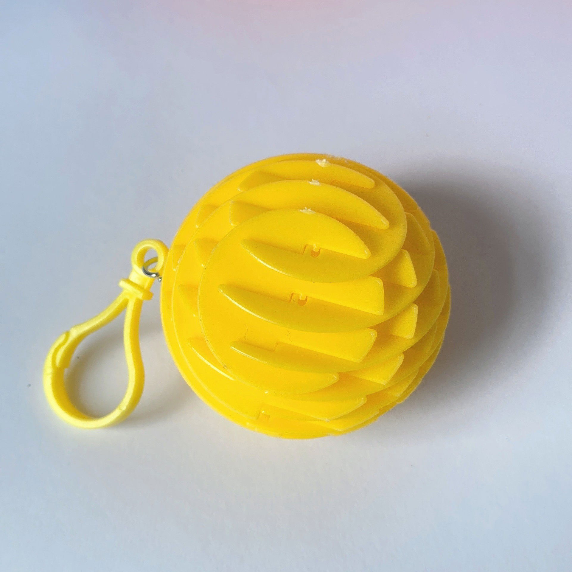 Jucarie Worm Fidget de Decompresie, Flippy, Anti Stres, Dimensiune Compacta 6 cm, Dimensiune Extinsa 15.5 cm, Galben [5]