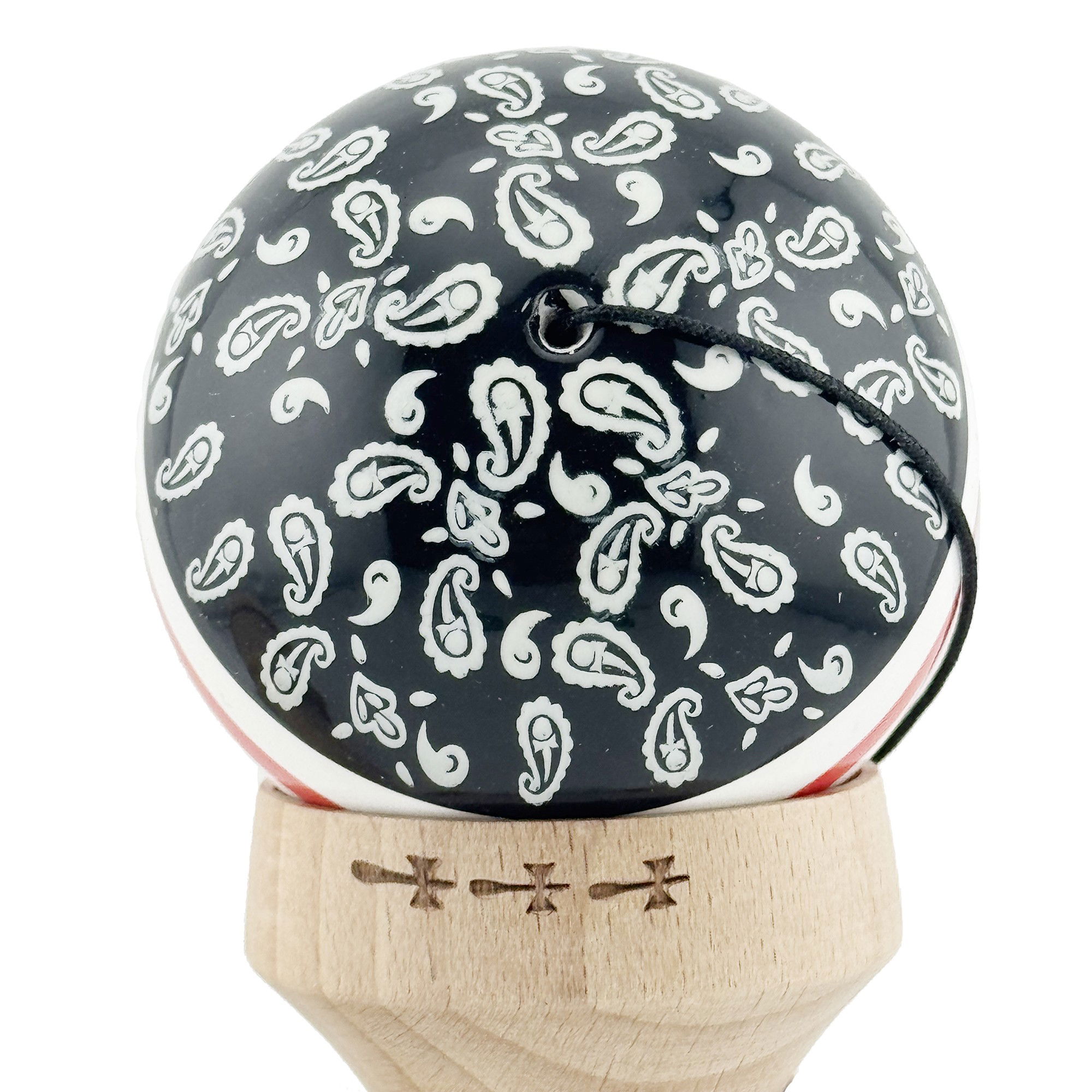 Kendama X Originala CHICANOS, Profesionala, Flippy, Cupe Mari KING SIZE V3, Super Sticky, Gaura in Baza, Rulment Metalic, din lemn 18 cm, Ata 62/65 cm, Negru/Alb [9]