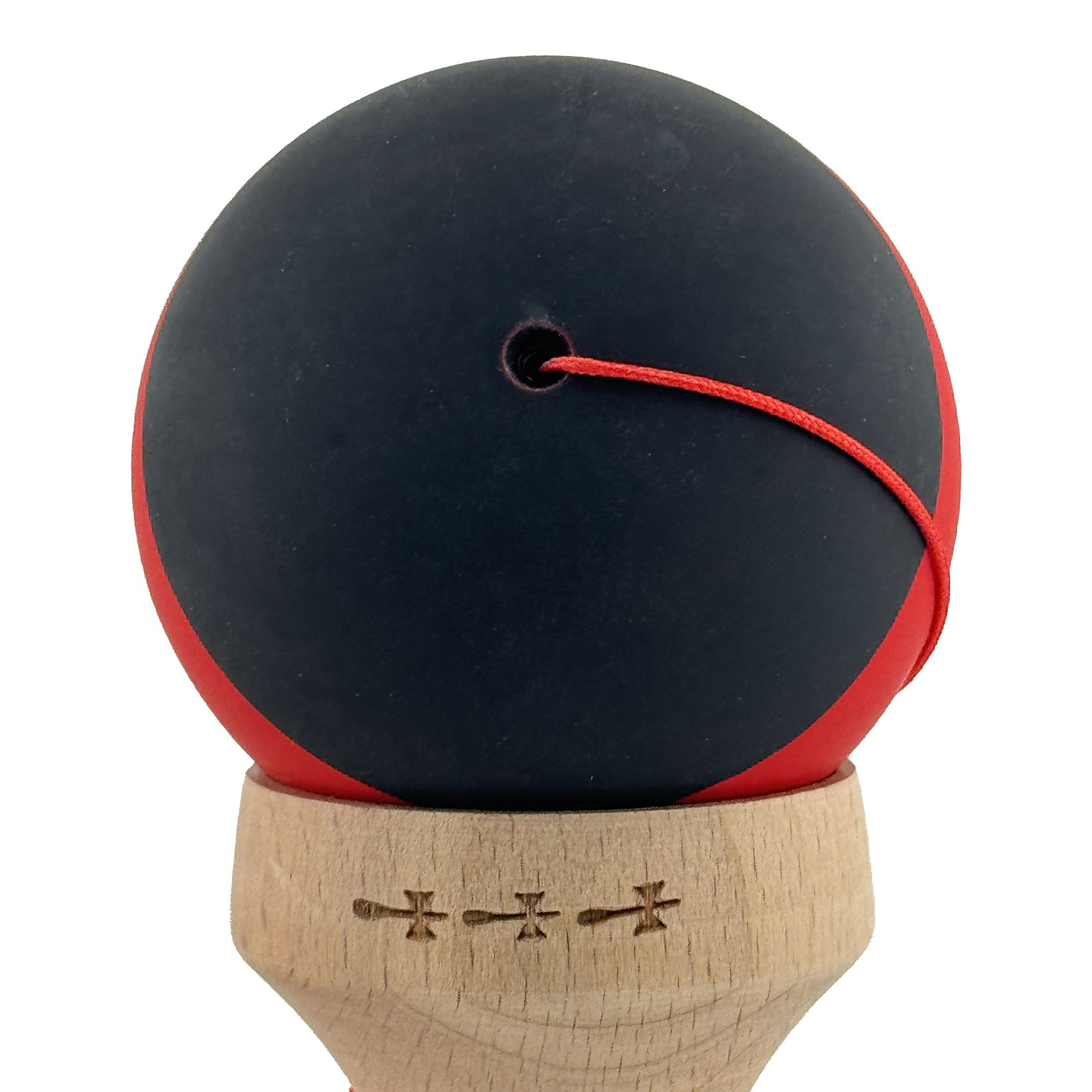 Kendama X Originala, Profesionala, Flippy, Cupe Mari KING SIZE V3, Rubber Grip, Gaura in Baza, Rulment Metalic, din lemn 18 cm, Ata 62/65 cm, Bicolor Negru/Rosu [9]
