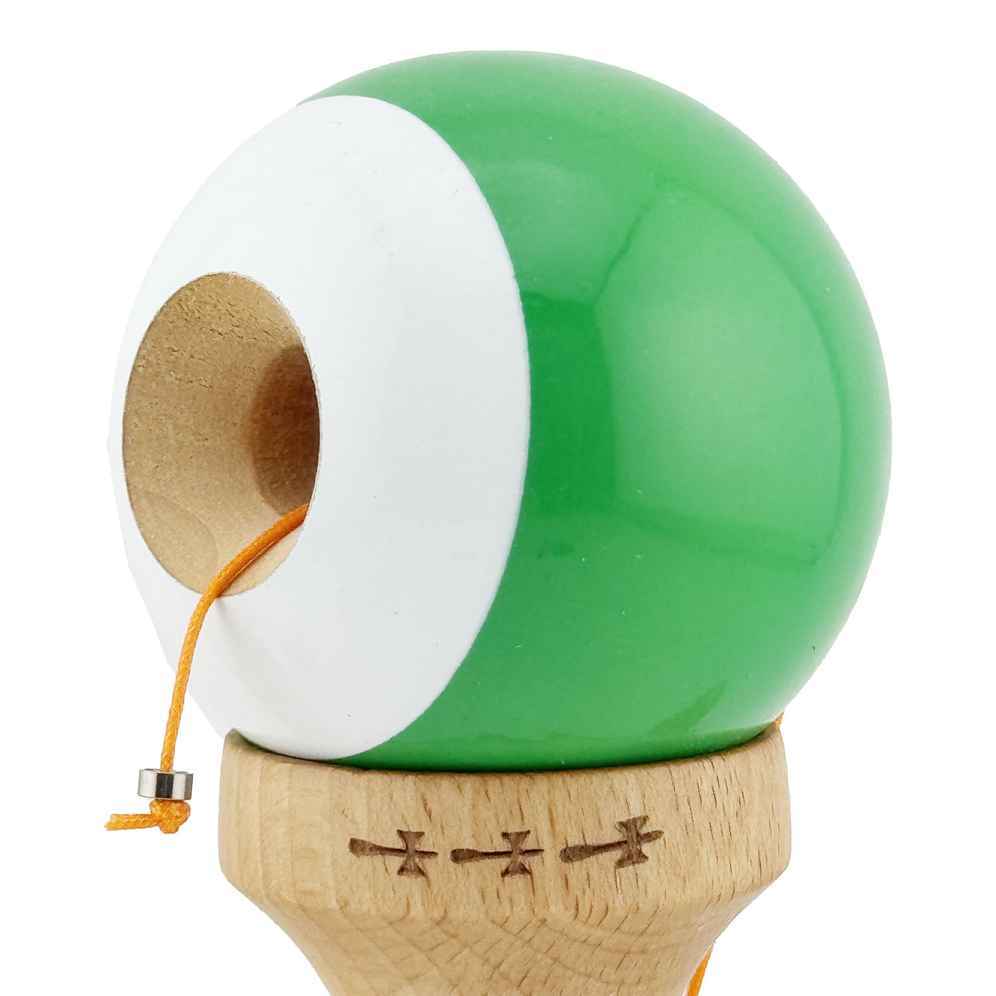 Kendama X Originala, Profesionala, Flippy, Big Cups V2, Super Sticky cu Cupe Mari, din lemn 18 cm, Rulment Metalic cu Ata 55 cm, Verde/Alb [5]