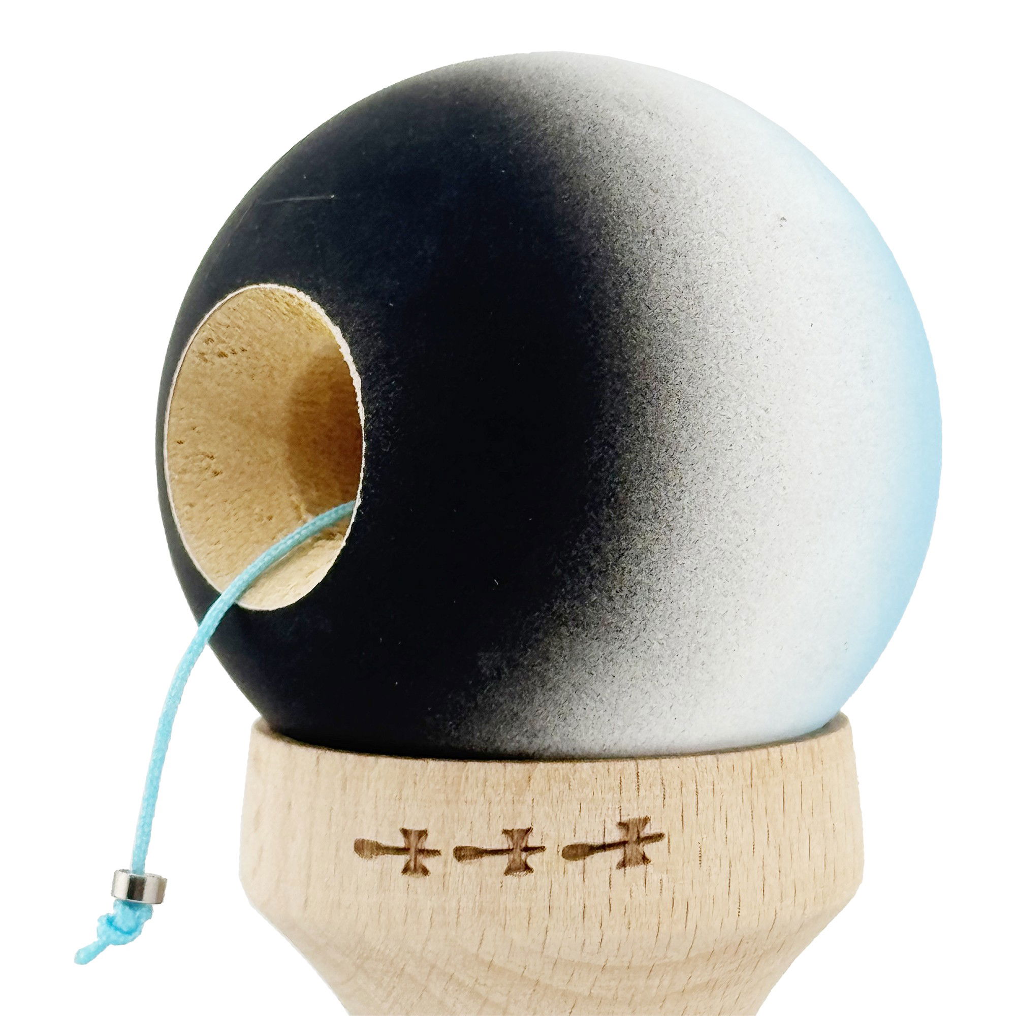 Kendama X Originala, Profesionala, Flippy, Cupe Mari KING SIZE V3, Rubber Grip, Gaura in Baza, Rulment Metalic, din lemn 18 cm, Ata 62/65 cm, Gradient Albastru deschis/Alb/Negru [6]