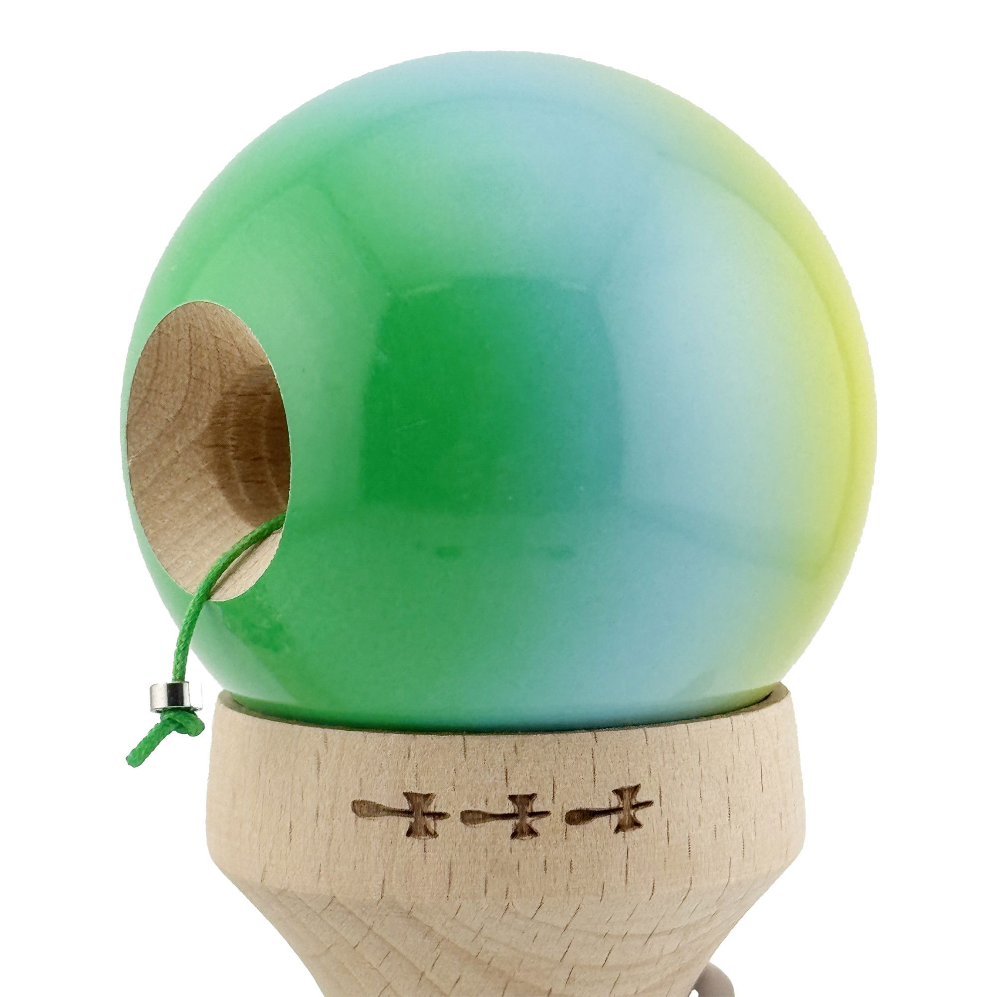 Kendama X Originala, Profesionala, Flippy, Super Sticky cu Cupe Mari KING SIZE V3, Gaura in Baza, Rulment Metalic, din lemn 18 cm, Ata 62/65 cm, Gradient Galben/Albastru/Verde [7]