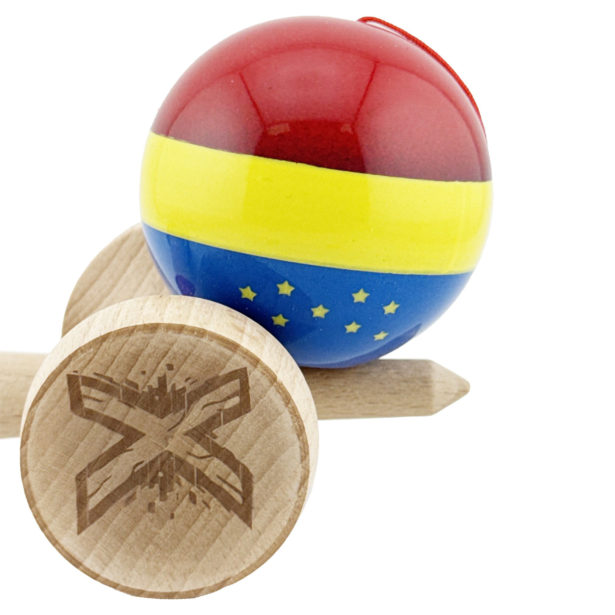 Kendama X Originala, Profesionala, Flippy, Tricolor Edition cu Stele, Super Sticky cu Cupe Mari KING SIZE V3, Rulment Metalic si Gaura in Baza, din Lemn 18 cm, Ata 62/65 cm, Multicolor [9]