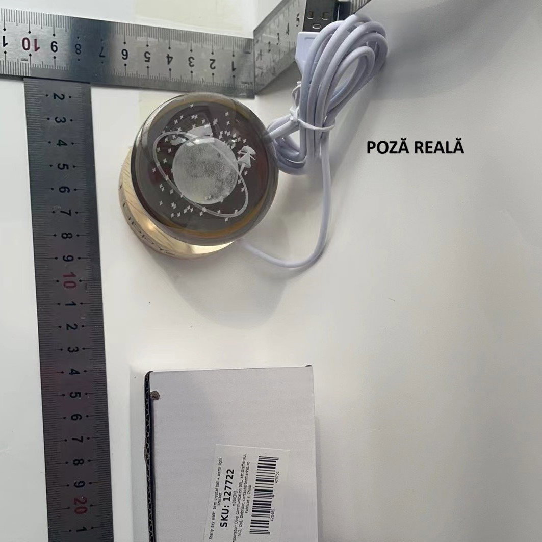 Lampa LED Decorativa, Flippy, cu Bila de Cristal cu Diametru 6cm, Model Cer Instelat 3D, Alimentare USB, Suport din Lemn, Lumina Alb Cald [10]