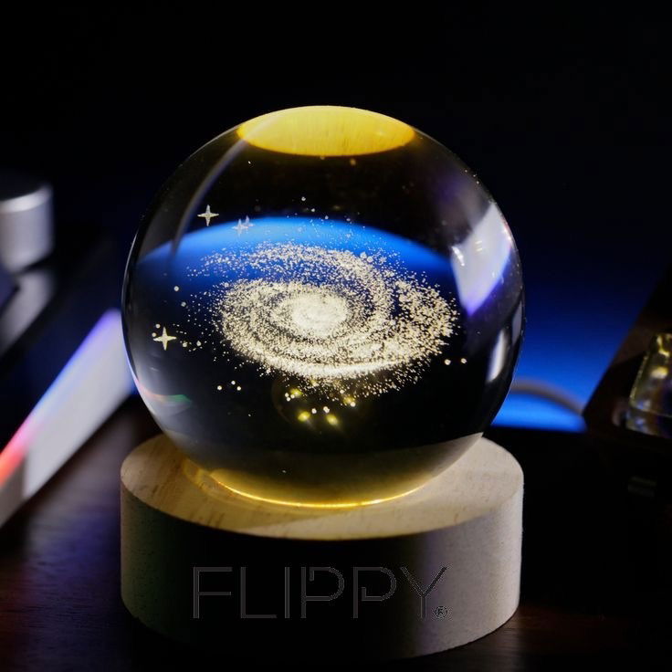 Lampi de veghe - Lampa LED Decorativa, Flippy, cu Bila de Cristal cu Diametru 6cm, Model Galaxie 3D, Alimentare USB, Suport din Lemn, Lumina Alb Cald