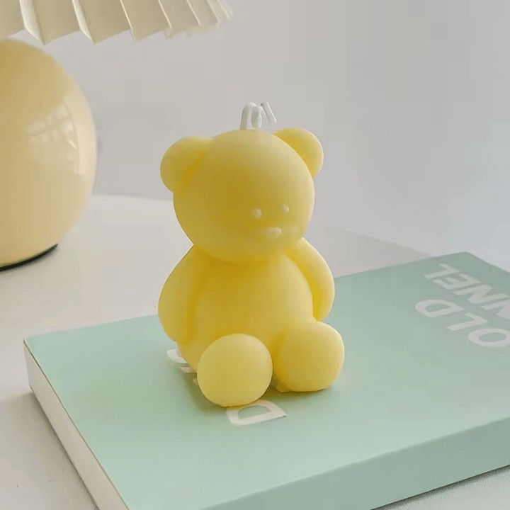 Lumanari - Lumanare Parfumata, Flippy, Model Ursulet, Galbena, Aroma de Lime si Citrice, 5.5x3.6x4 cm