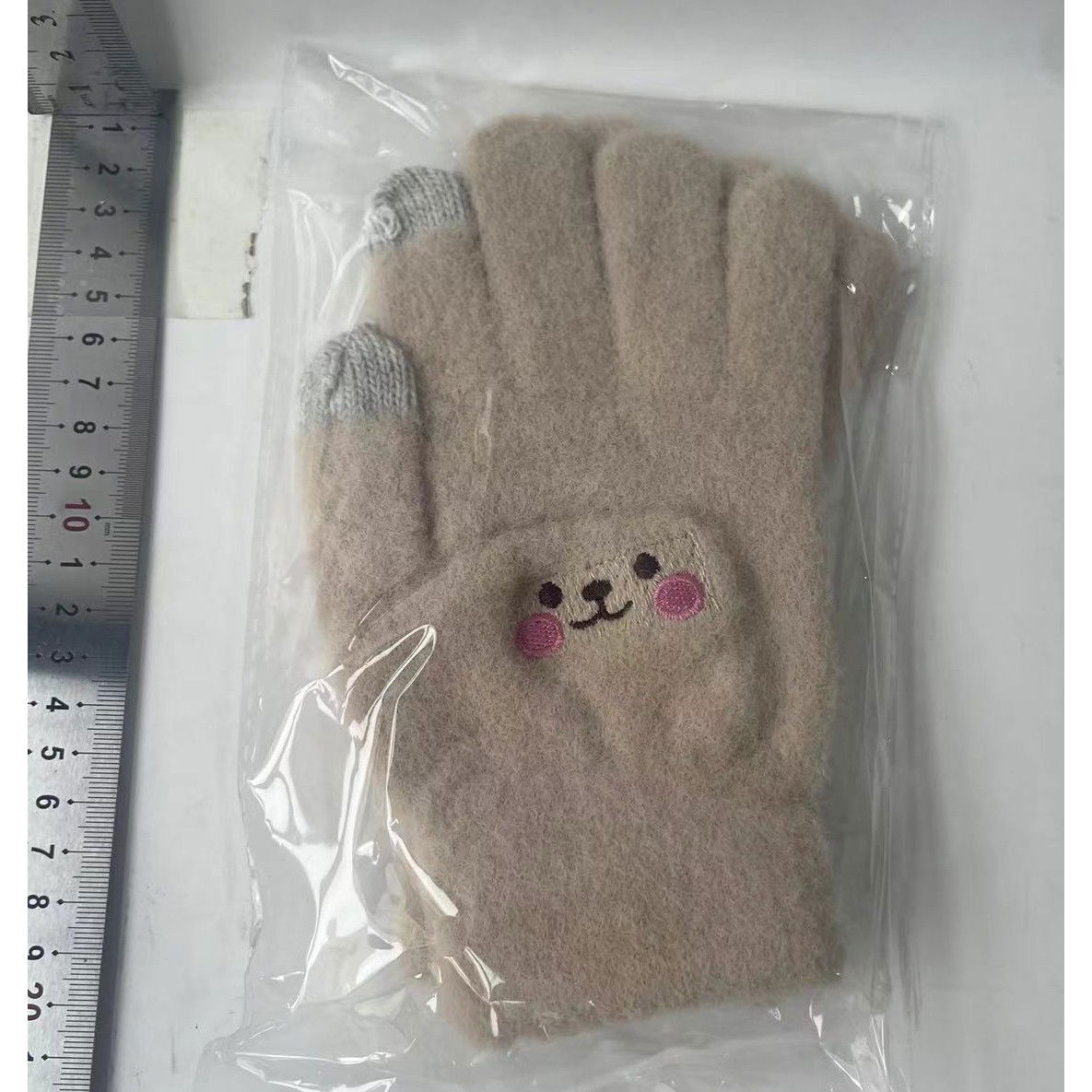 Perne Voiaj, Paturi si Textile - Manusi Dama, Flippy, Model Fata Zambitoare, Functie Touchscreen (ecran tactil), Material Lana Brodata, Manseta Elastica, Interior Pufos, Marime Universala, Bej