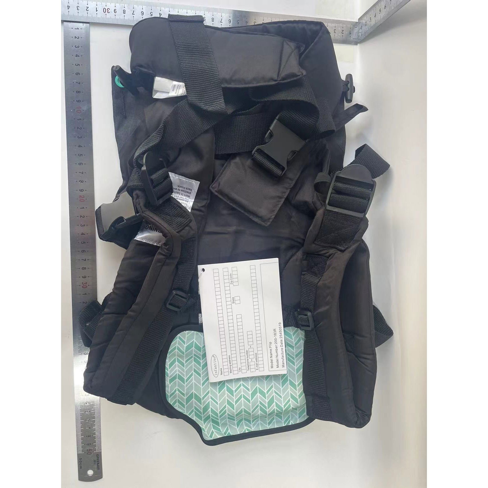 Marsupiu Ergonomic Flippy, 4 in 1, Multifunctional, 4 Pozitii, 6-36 Luni, 3.5kg - 15 kg, Negru [8]