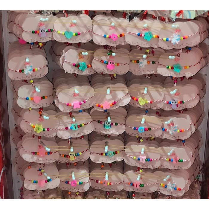 Martisor Bratara Multicolora - Martisor Bratara Multicolora pentru Copii Random, Snur Alb Rosu, Pandantive din Lemn, Colorate, Modele pentru Copii cu Specific Martisor