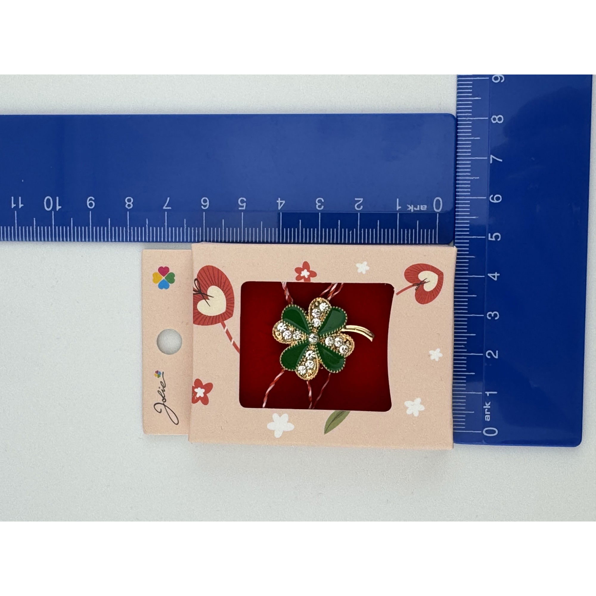 Martisor Brosa Mica in Cutie, Jolie, Dimensiune Brosa 2.5-3cm, Material Metal, Model Trifoi cu Patru Foi, Cutie Roz [3]