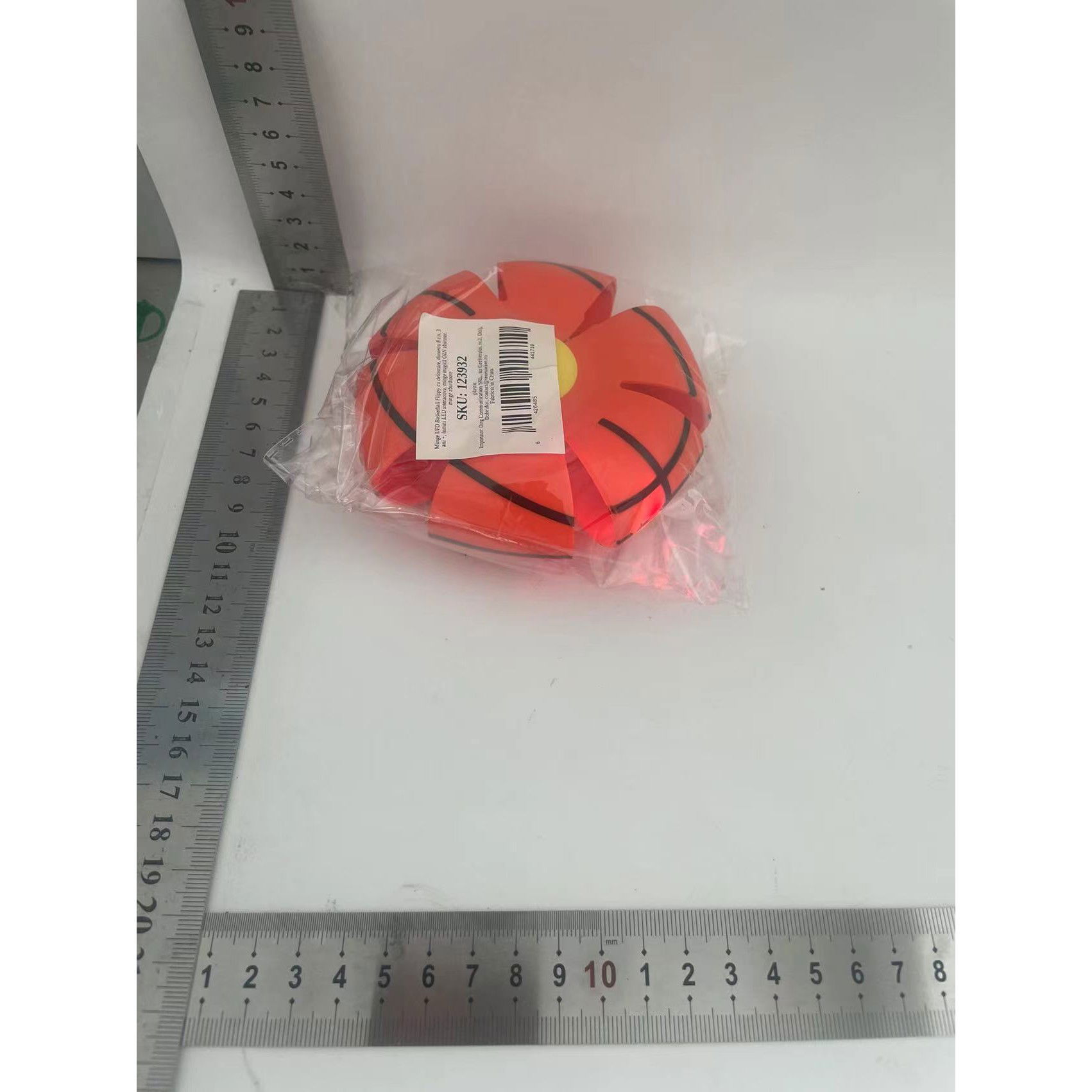 Minge UFO Basketball Flippy cu deformare, diametru 8 cm, 3 ani +, lumini LED interactiva, minge magică OZN zburator, minge zburătoare [6]