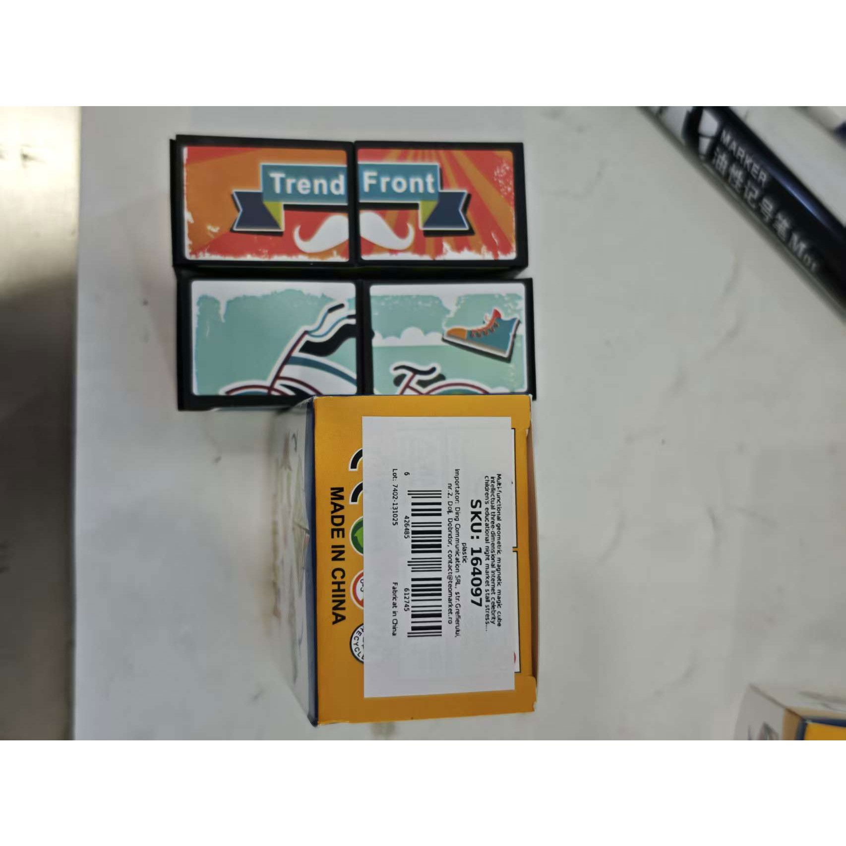 Jucarii interactive - Jucarie Interactiva, Flippy, Magic Cube, Puzzle, Diferite Forme, Anti-stress, 8 x 8 x 3 cm, Multicolor