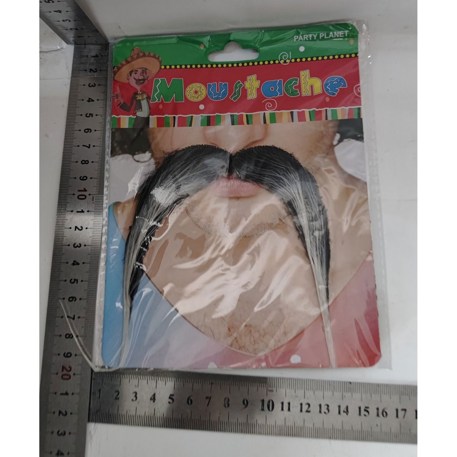 Costume si Deghizare - Mustata Falsa pentru Deghizari, Flippy, Petreceri Tematice, din Panza, Autoadeziv, 10 x 12 cm, Model Grizonat 3, Negru/Alb