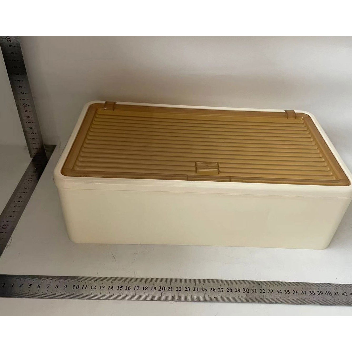 Articole pentru baie - Organizator Cosmetice, Flippy, Montare pe Perete fara Perforare, 36.5x10.9x20 cm, cu 3 Rafturi, din PP si ABS, Bej, Usa Transparenta