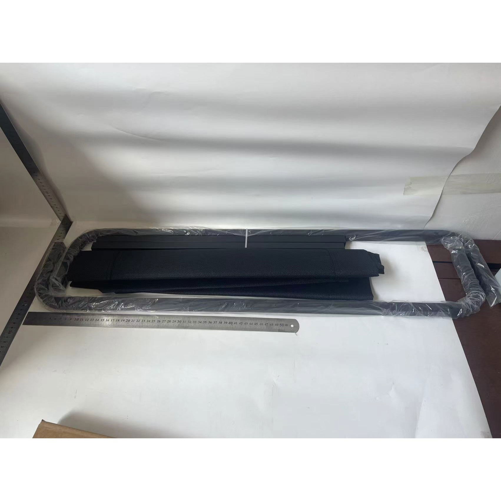 Pat pentru Animalele de Companie, Flippy, din Plasa este Rezistent la Umiditate, Picioare de Otel, Respirabil, Marimea M 90 x 60 x 16 cm, Negru [7]