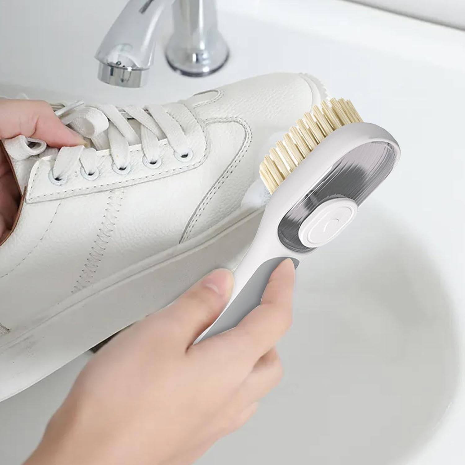 Perie Multifunctionala 2 in 1, Flippy, Perie Densa/Perie din Piele de Caprioara, cu Recipient Lichid, Maner Lung, 20.1x 4.3 x 5 cm, Gri [6]