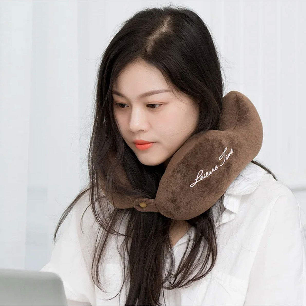 Perna de Calatorie, Flippy, Pentru Gat, din Bumbac, cu 4 Cocoase, Ajustabila, Maro [7]