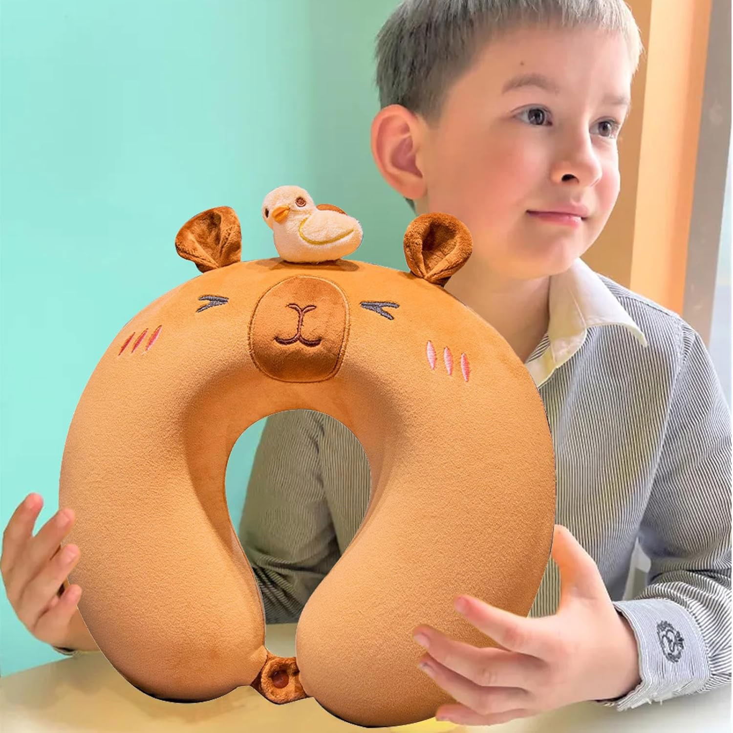 Perna de Calatorie in Forma de U, Flippy, Pentru Gat si Cap, Umplutura din Spuma cu Memorie, 30x30 cm, Model Capybara, Accesoriu de Voiaj, Birou, Masina, Sistem Prindere Capse, Maro [5]