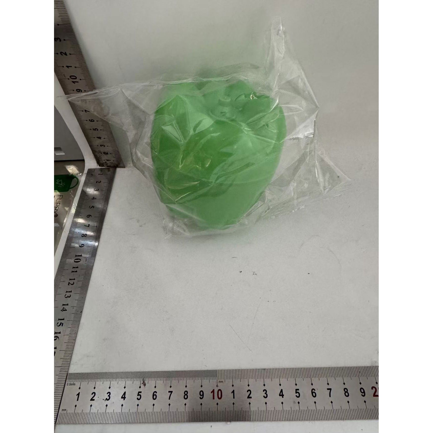 Cutie Alimentara, Flippy, Model Ardei, din Plastic, 9.8 x 9.8 x 10.7 cm, 350 ml, Verde [2]