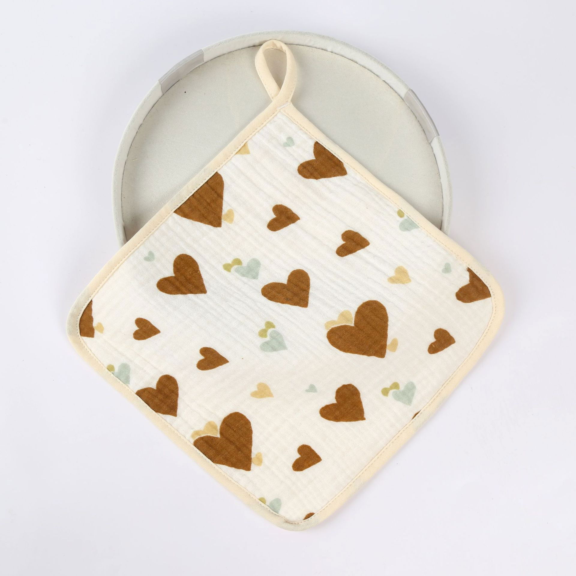 Articole Diverse copii - Prosop Absorbant, Flippy, din Bumbac, 25 x 25 cm, Model Inimioare, cu Agatatoare, Maro