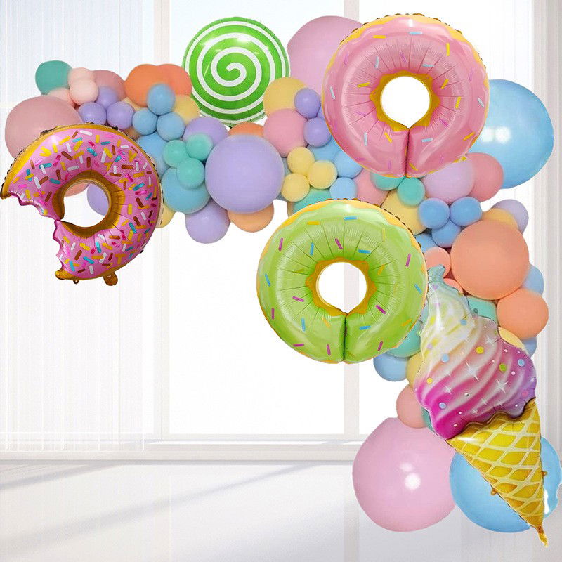 50 - 100 LEI - Set 124 Baloane, Flippy, din Latex si Folie de Aluminiu, Model Candy, Diferite Marimi, Multicolor