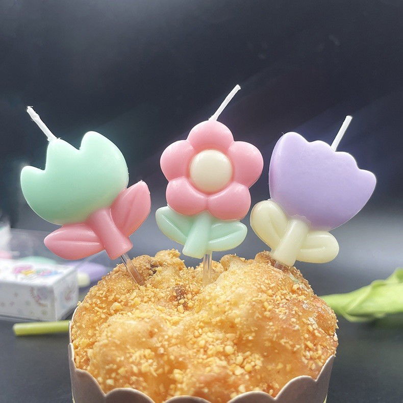 Set 3 Lumanari, Flippy, Tema Flori, Model 1, din Parafina, Multicolor [3]