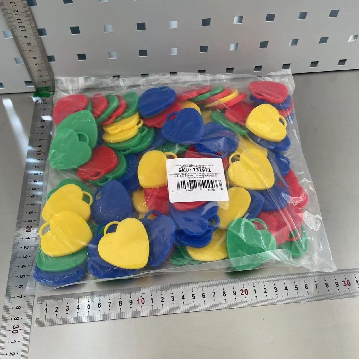 Petrecere - Set 4 Greutati pentru Baloanele cu Heliu, Flippy, 32 grame, 8 grame Fiecare, Plastic, Forma Inima, Multicolor