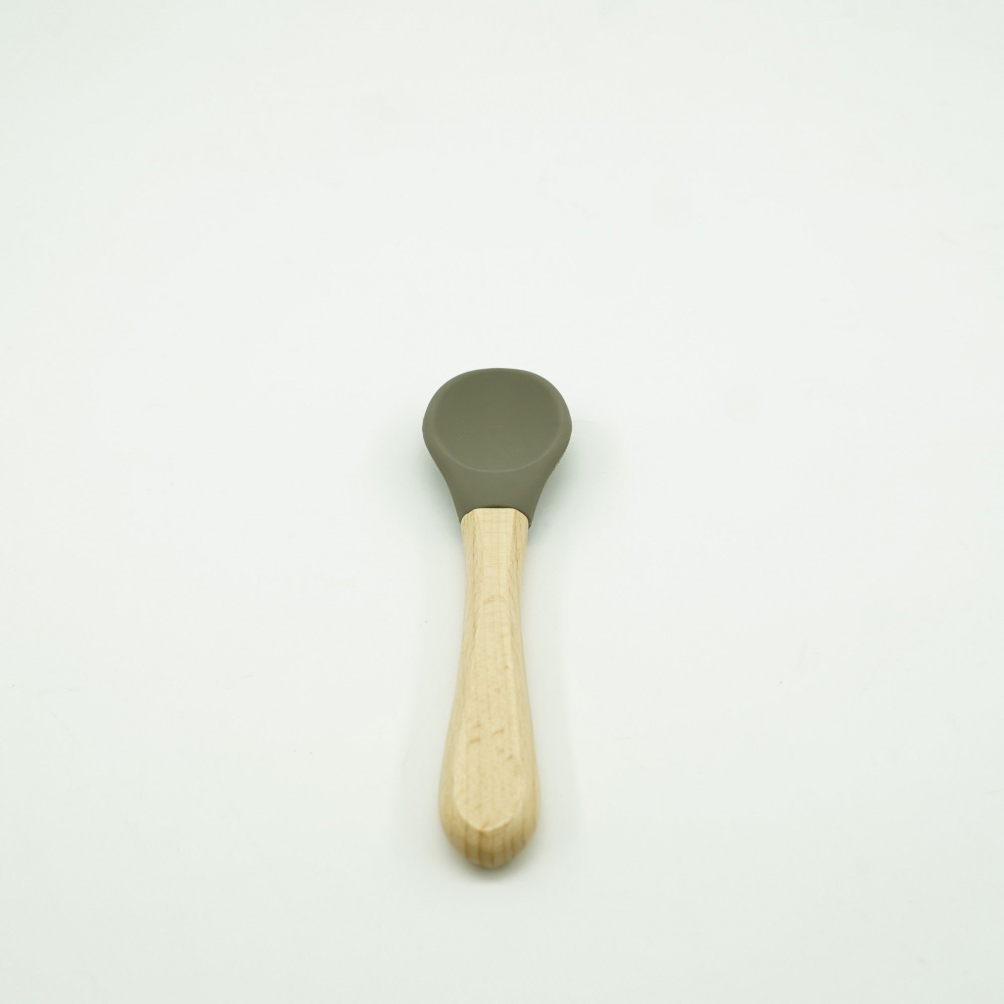 Set 8 piese diversificare bebelusi si copii din silicon Flippy, baveta, farfurie compartimentata cu ventuza, bol cu ventuza, tacamuri din lemn si silicon, cana pentru gustari, fara alergeni, verde inc [5]