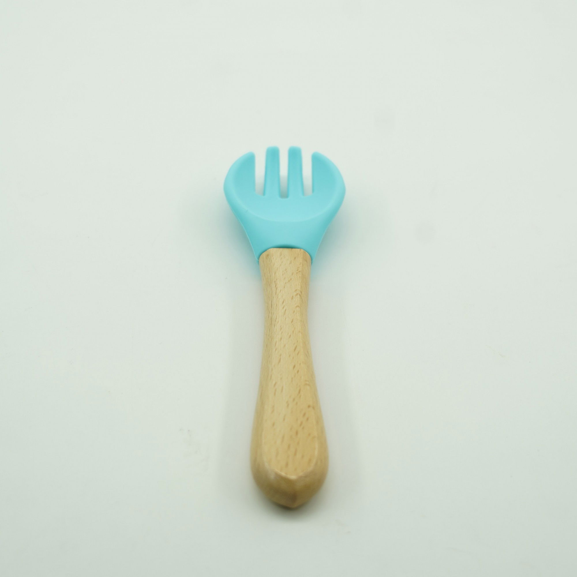 Set 8 piese diversificare bebelusi si copii din silicon Flippy, baveta, farfurie compartimentata cu ventuza, bol cu ventuza, tacamuri din lemn si silicon, cana pentru gustari, fara alergeni, albastru [5]