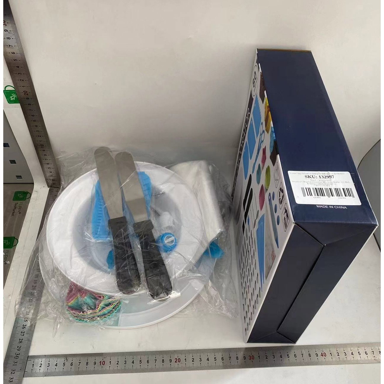 Set 80 Piese Ustensile pentru Ornare Prajituri, Flippy, din Plastic si Otel Inoxidabil, Forme Briose, Multicolor [7]