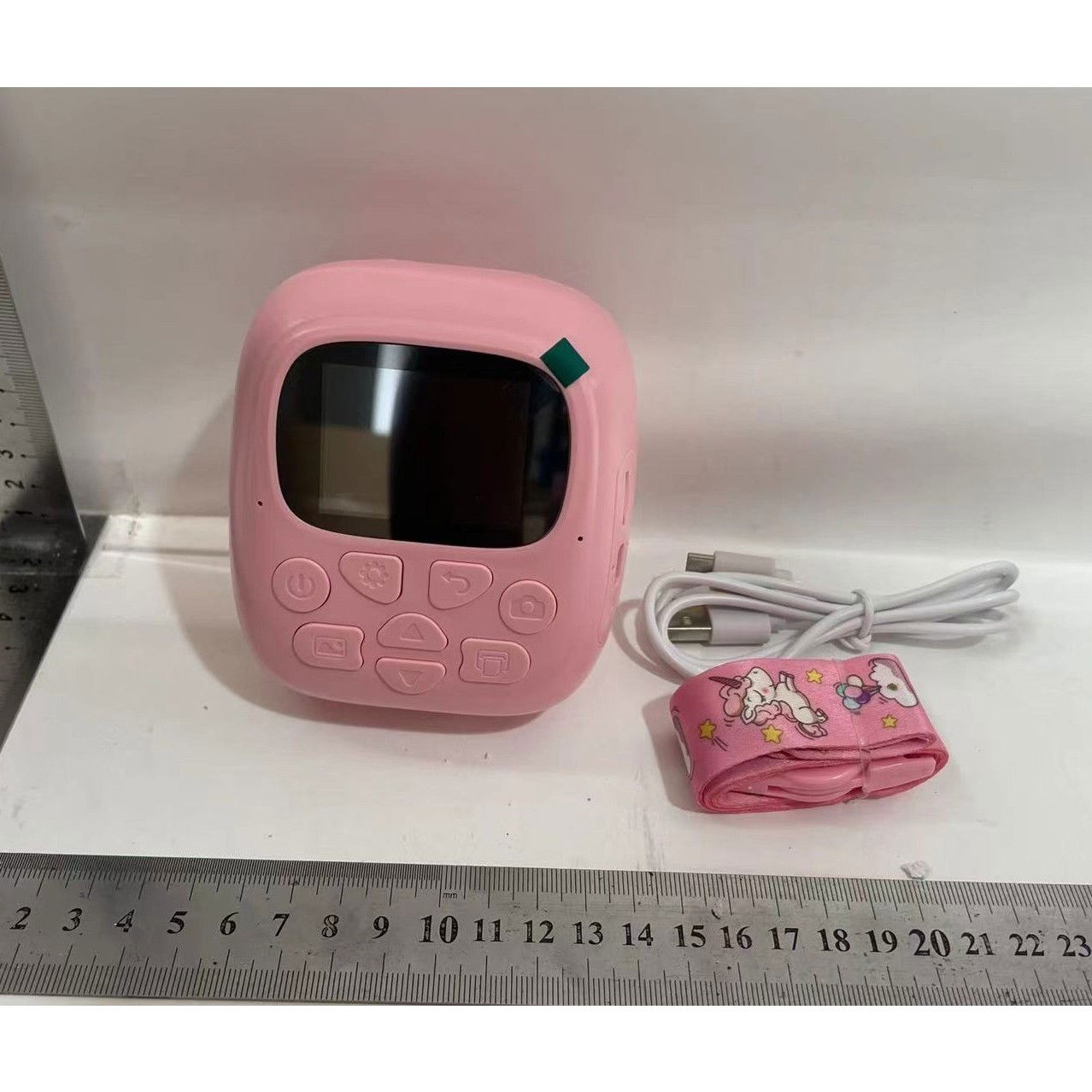 Set Camera Instantanee pentru Copii, Flippy, Camera 180° Selfie, Ecran HD 2'', 24MP, 720P Video, 1200 mAh, cu Functie de Printare Alb-Negru, cablu USB-C, Bluetooth, Compatibil iOS/Android, I [3]