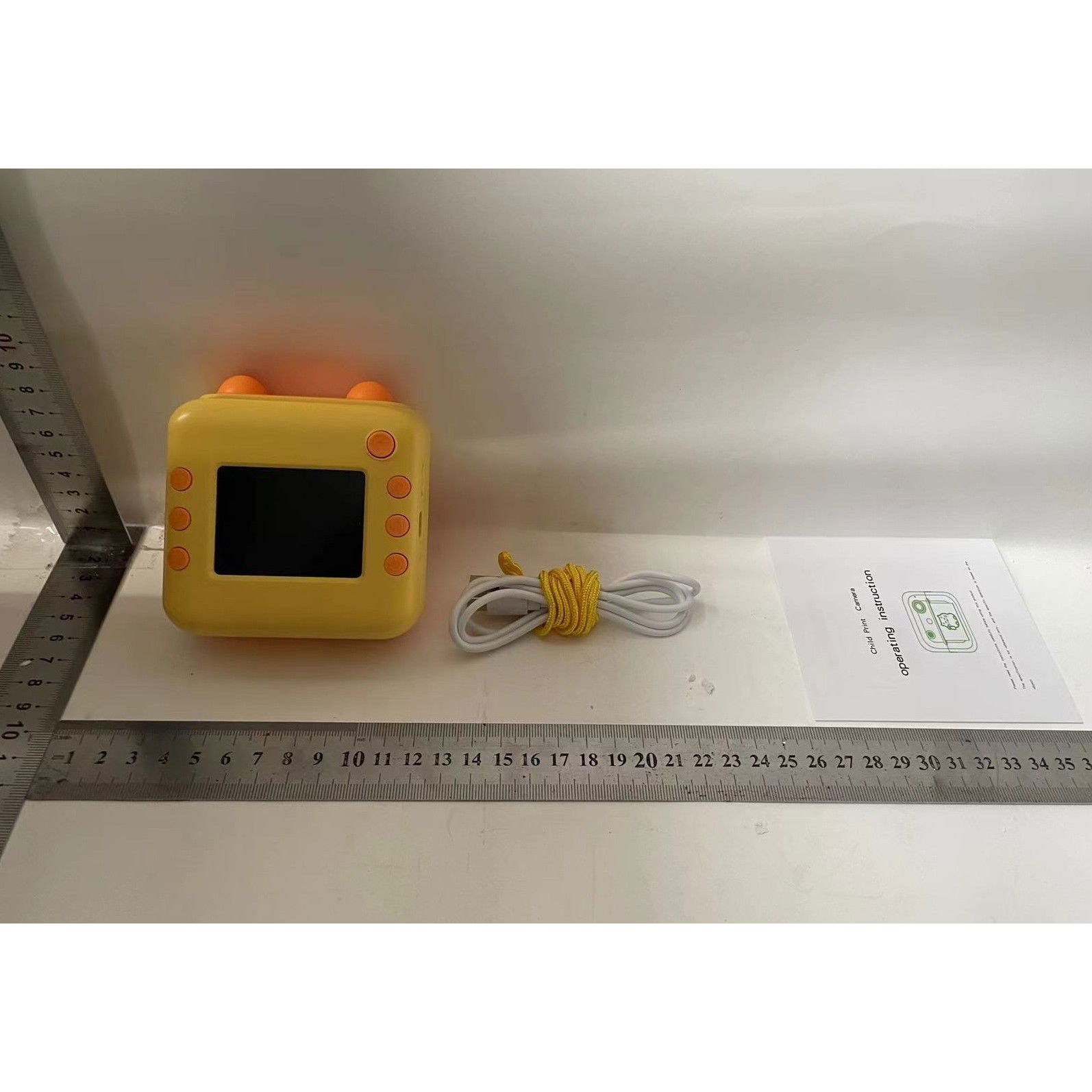 Set Camera Instantanee pentru Copii, Flippy, Ecran HD 2.4'', 24MP, 720P Video, 1200 mAh, cu Functie de Printare Alb-Negru, cablu USB-C, Bluetooth, Compatibil iOS/Android, Imprimare APP, Port [3]