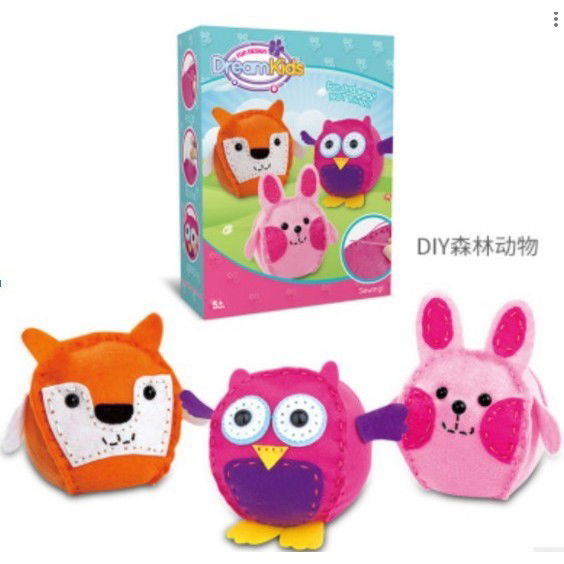 50 - 100 LEI - Set creatie perna pentru copii, Dream Kids, 3 piese, model 2