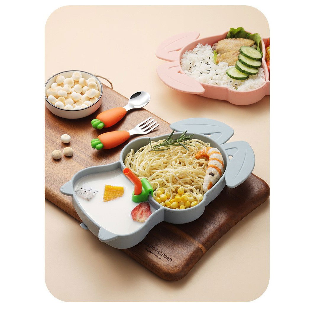 Set diversificare bebelusi Flippy, din silicon, 26 x 15 cm, 1 farfurie compartimentata in forma de iepure, lingurita si furculita, pai, perie pai, fara alergeni, ventuza fixare, forma creativa, bleuma [6]