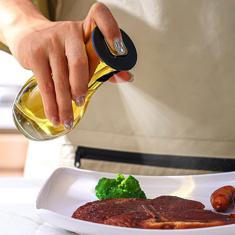 Sticla de ulei cu Pulverizator, Flippy, Sticla pentru Lichide de Bucatarie, Otet, Sos, 16.7 x 5.2 cm, Volum 200 ml, Gold [3]