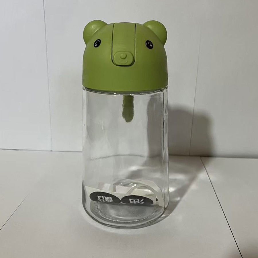 Recipient de ulei, Flippy, Model Ursulet, Sticla pentru Lichide de Bucatarie, Inchidere Deschidere Automata, 18.5 x 13 cm, Volum 630 ml, Verde [2]