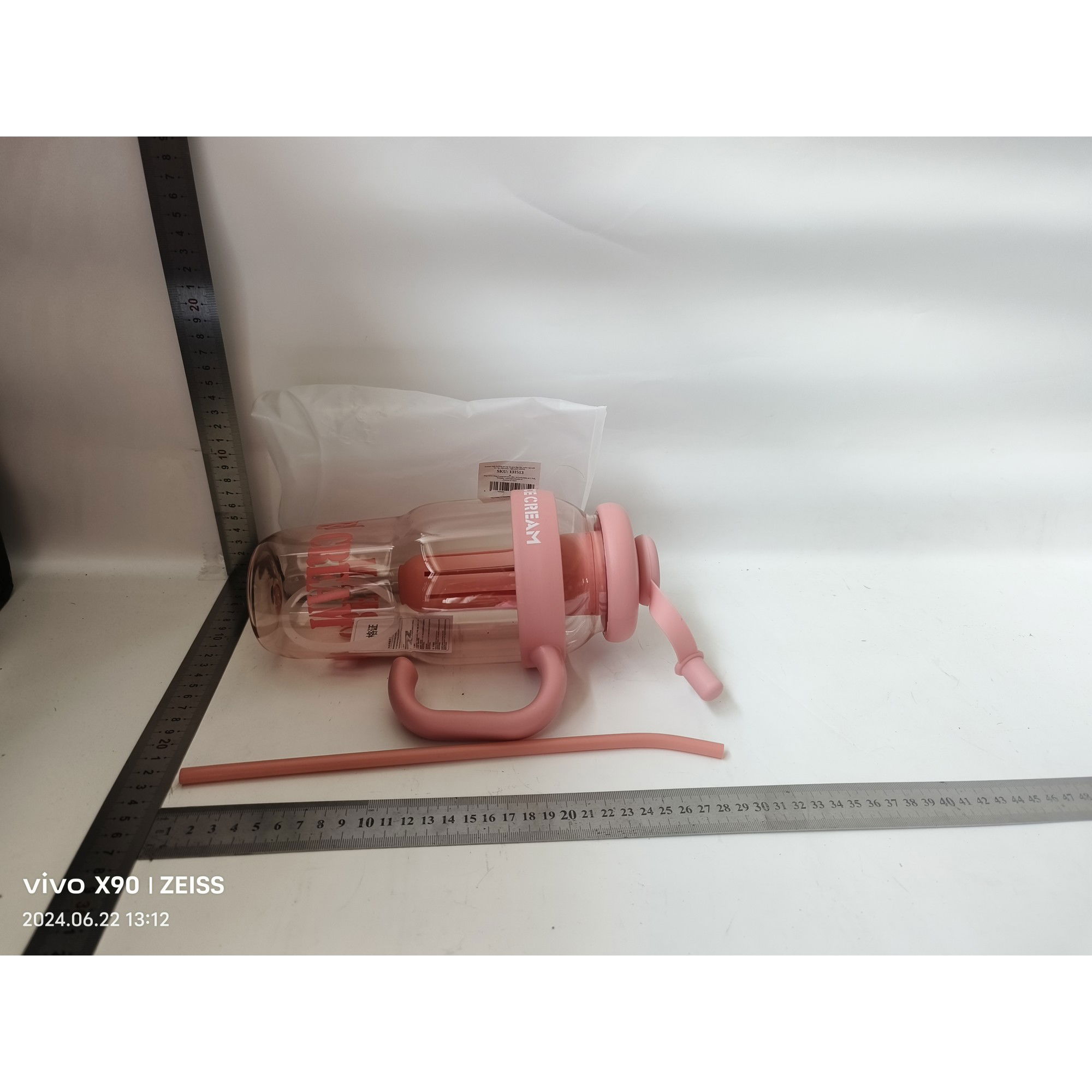 Pentru casa - Sticla de Apa, Flippy, Termica, Mentinere 6 Ore, 1400 mL, cu Pai si Capac, PP si Silicon, cu Maner Alb, 25.5x7.5 cm, Roz Deschis