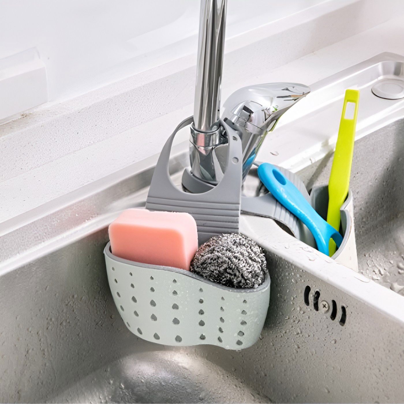 Suport Scurgere pentru Burete si Laveta de Vase Bucatarie, Flippy, Verde, Curea Reglabila, Plastic Flexibil, 15x 5x 21cm [4]