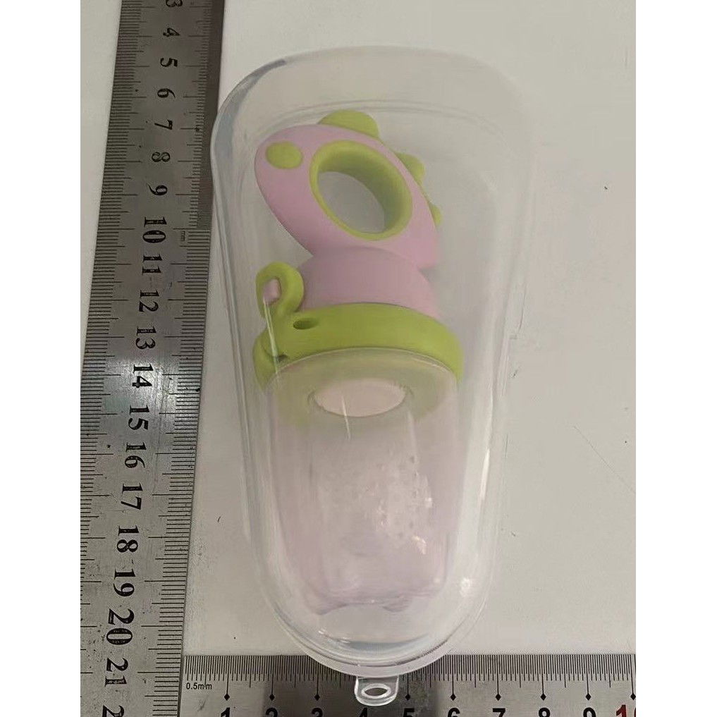 Articole Diverse copii - Suzeta pentru Fructe, Flippy, pentru Bebelusi, din Silicon Alimentar, +4 Luni, 2 mm Grosime Gauri Tetina, 12.4 x 5.1 x 4.7 cm, Roz/Verde