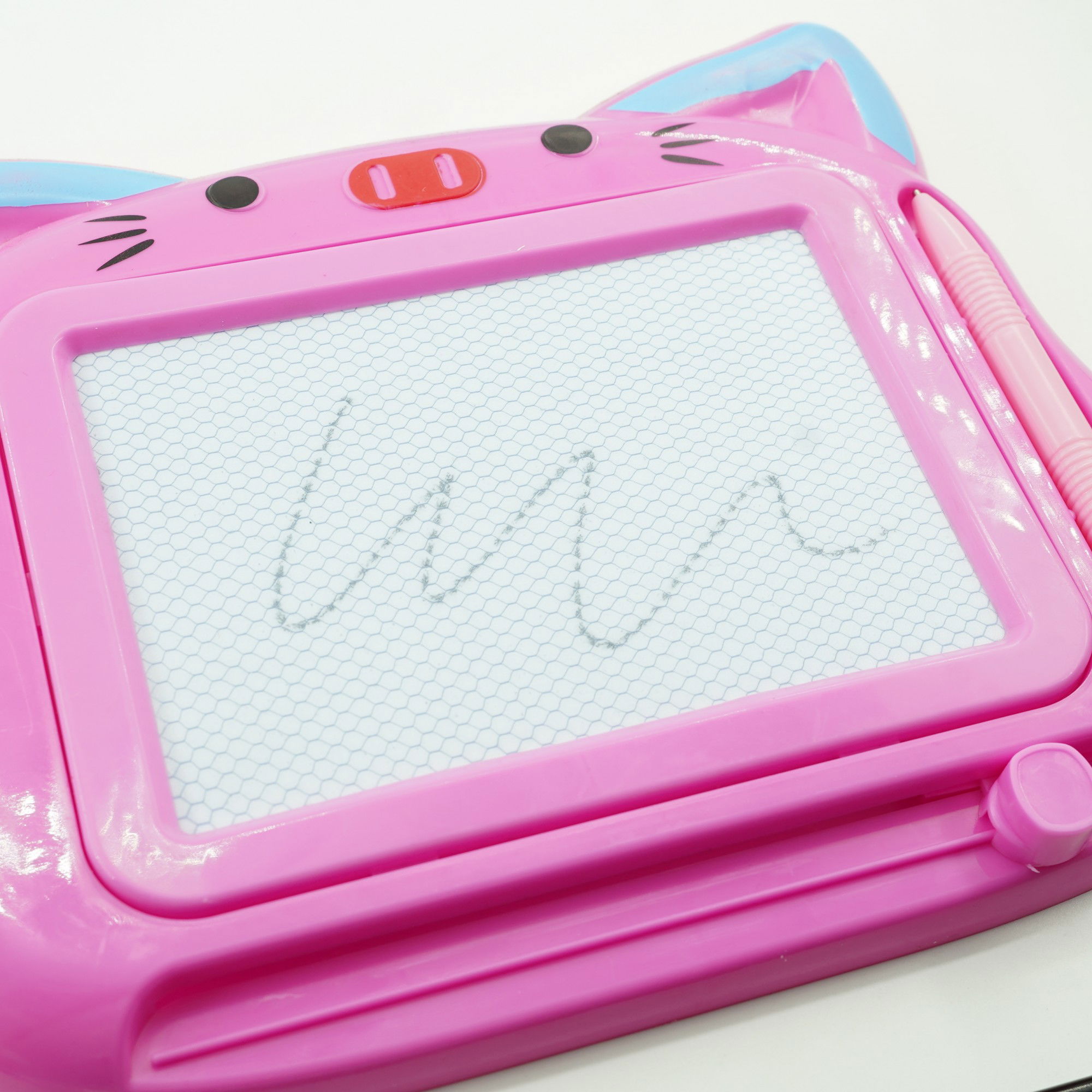 Tablita Magnetica de Scris si Desenat, Flippy, Model Pisica, cu Creion, Dimensiuni 23.2x18.5 cm, Suprafata Desen 14.6x10.4 cm, Dezvolta Imaginatia si Creativitatea, Incurajeaza Exersarea Scrisului, Ro [3]