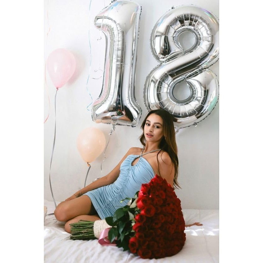 Balon din Folie Metalizata, Flippy, Figurina Cifra, Tema Aniversare 100 cm, Ambalaj Individual, Pai inclus, Umflare cu Aer sau Heliu, Argintiu, Cifra 8 [6]