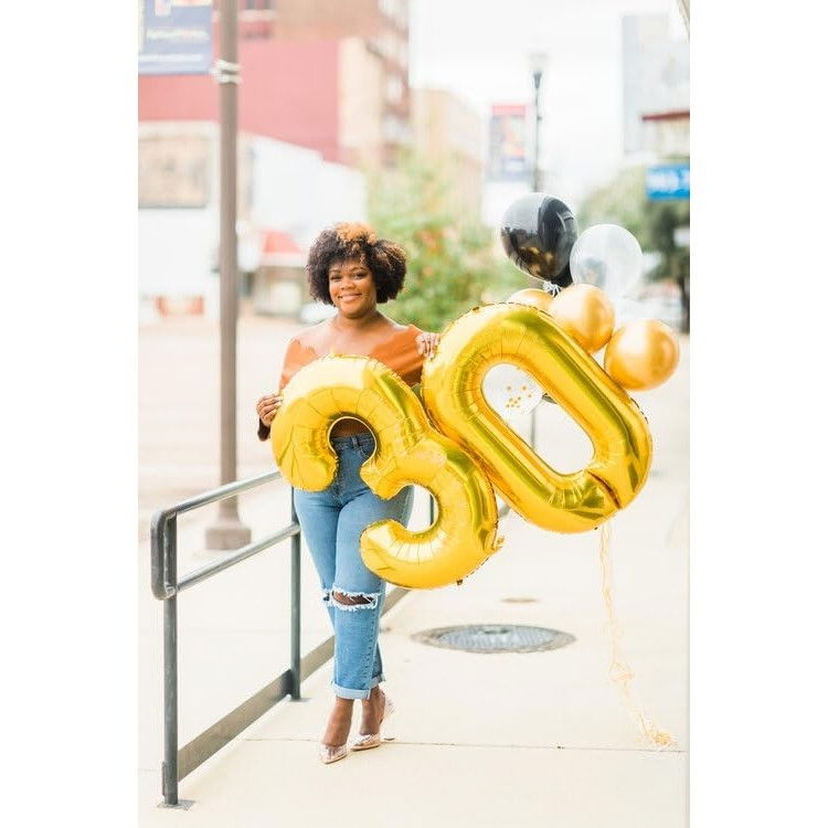 Balon din Folie Metalizata Flippy, Figurina Cifra, Tema Aniversare 40 cm, Ambalaj Individual, Pai inclus, Umflare cu Aer sau Heliu, Auriu, Cifra 3 [4]