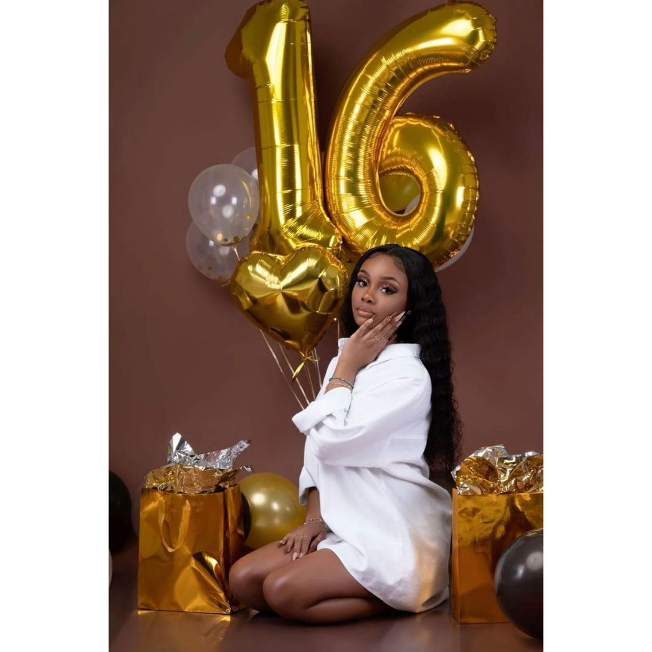 Balon din Folie Metalizata Flippy, Figurina Cifra, Tema Aniversare 40 cm, Ambalaj Individual, Pai inclus, Umflare cu Aer sau Heliu, Auriu, Cifra 6 [4]