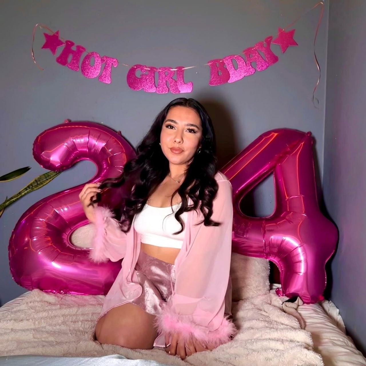 Balon din Folie Metalizata Flippy, Figurina Cifra, Tema Aniversare 40 cm, Ambalaj Individual, Pai inclus, Umflare cu Aer sau Heliu, Roz, Cifra 4 [3]