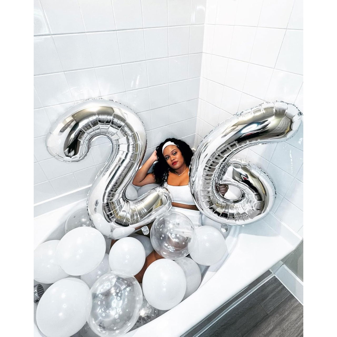 Balon din Folie Metalizata, Flippy, Figurina Cifra, Tema Aniversare 80 cm, Ambalaj Individual, Pai inclus, Umflare cu Aer sau Heliu, Argintiu, Cifra 6 [4]