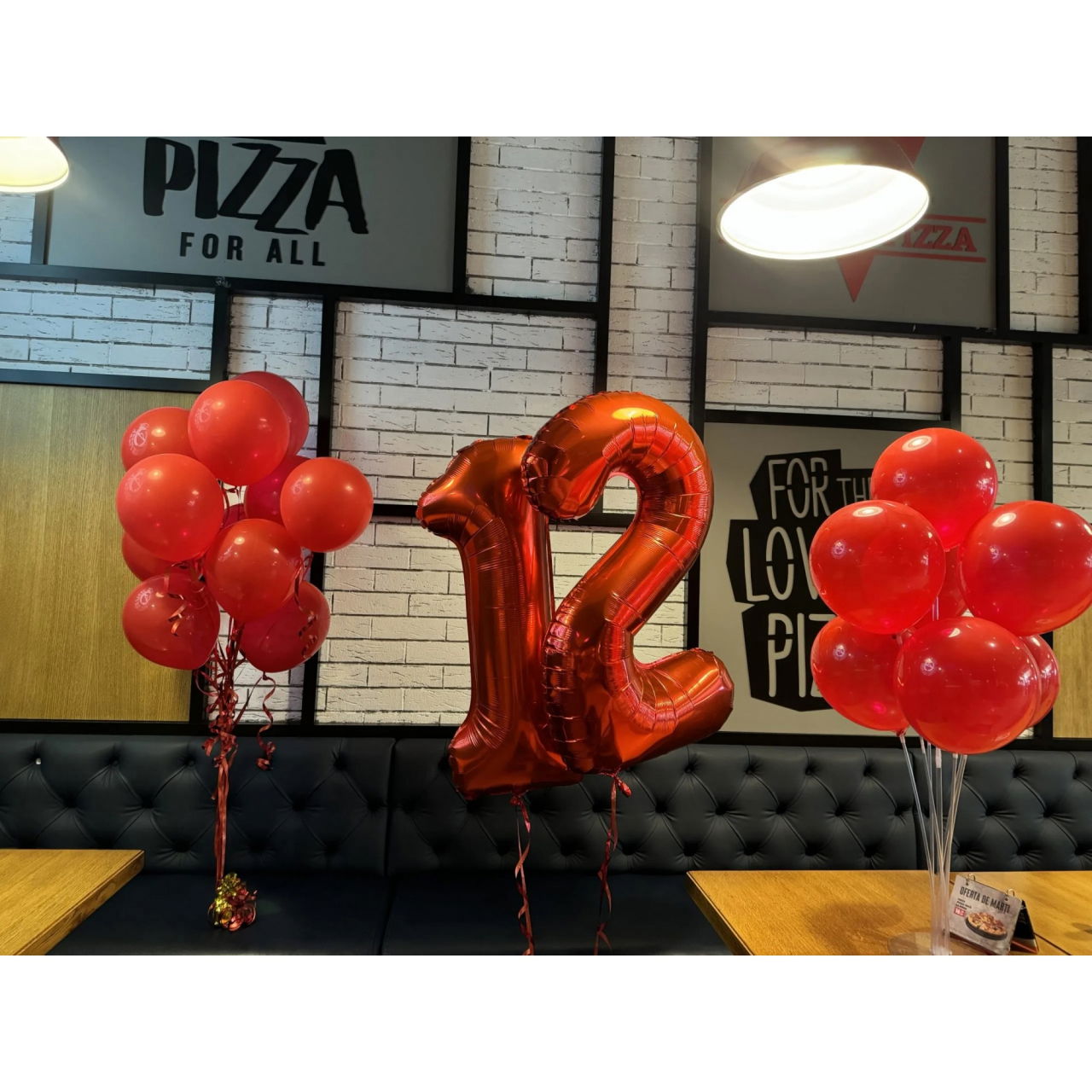 Balon din Folie Metalizata Flippy, Figurina Cifra, Tema Aniversare 80 cm, Ambalaj Individual, Pai inclus, Umflare cu Aer sau Heliu, Rosu, Cifra 2 [5]